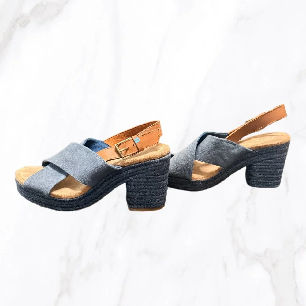 TOMS‎ Women's Denim Blue Raffia Wedge Sandals, Size 6.5